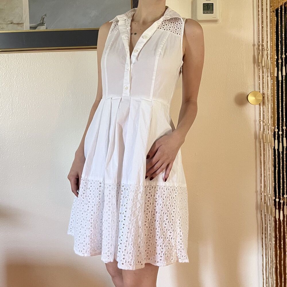 Ann Taylor White 100% Cotton Sundress Shirt Dress Size 4 Eyelet Collar Button - Picture 3 of 6